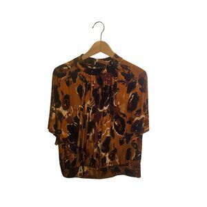 Blouse (caramel, dark navy and cream pattern)